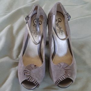 Seychelles • Los Angeles shoes established in 1984